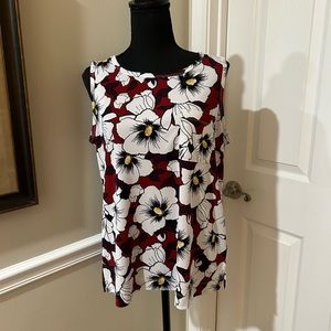 Ann Taylor red and white floral pattern sleeveless tank top Size Medium